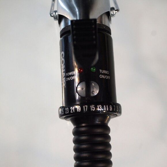 Conair Instant Heat Curling Iron 1.5 Inch Curling Iron Wand Loose Curls - Picture 7 of 7